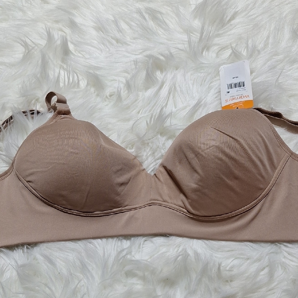 NWT Warner's Women's Tan Bra